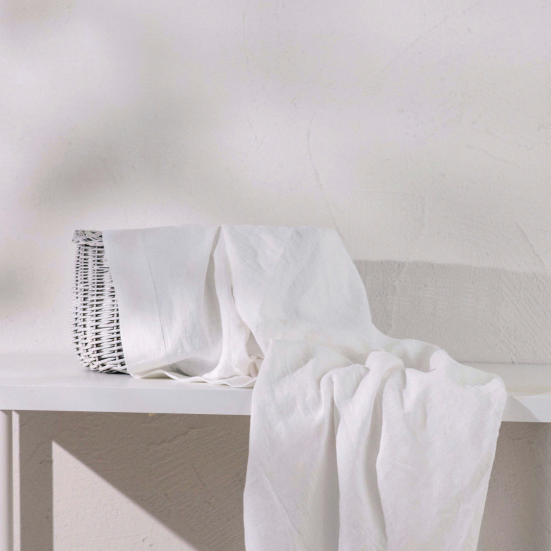 peskir-od-ispranog-lana-beli