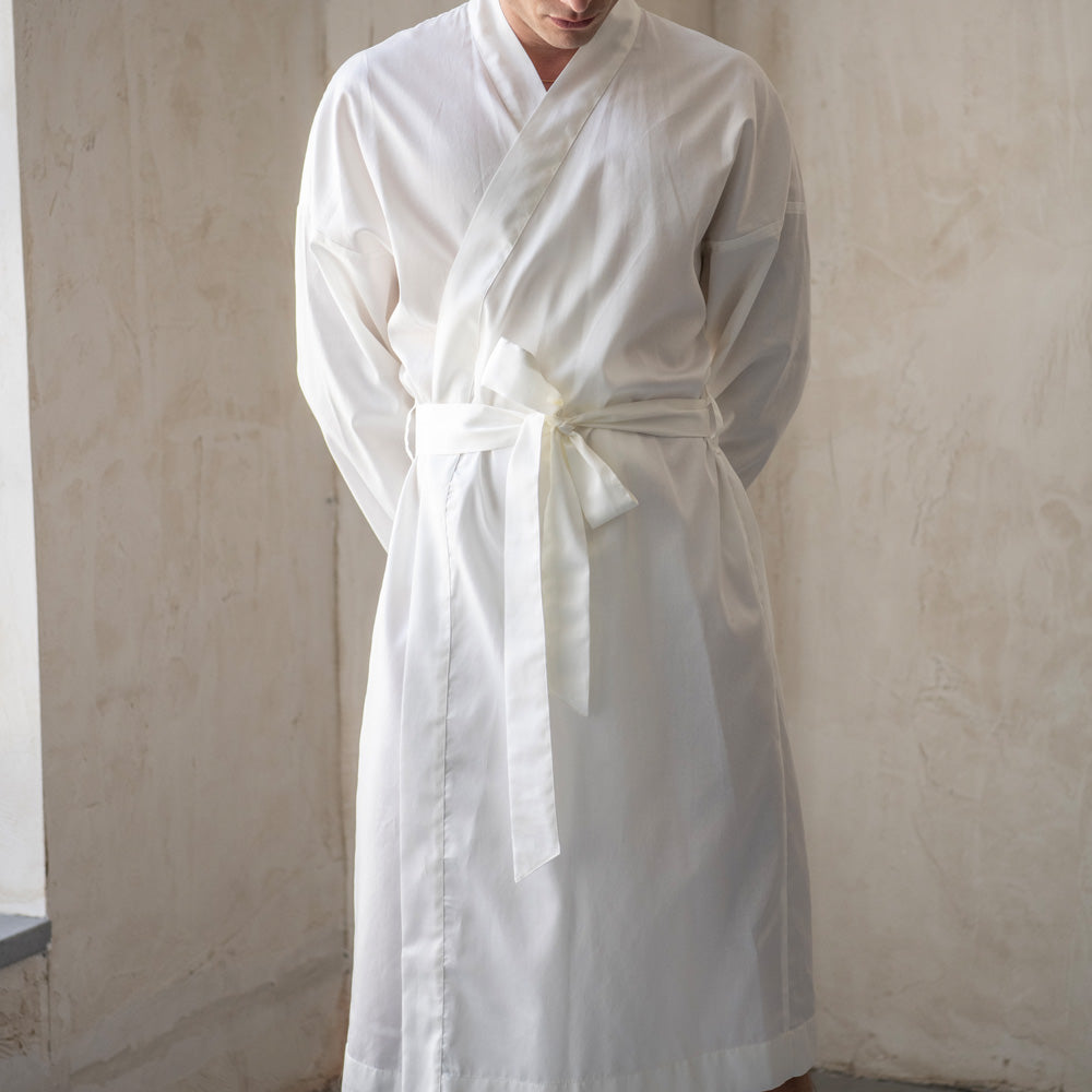 muski-bademantil-beli