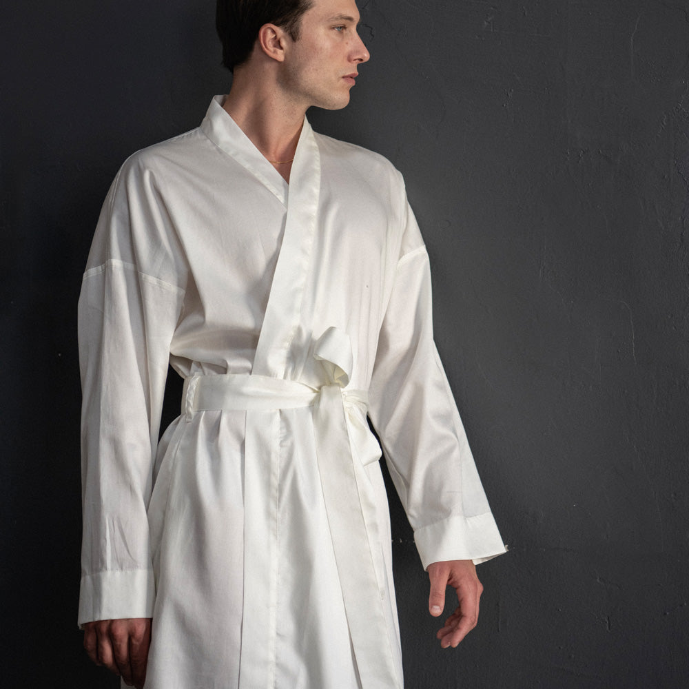 muski-bademantil-beli