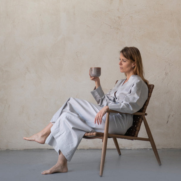 zenski-bademantil-dugacki-sivi