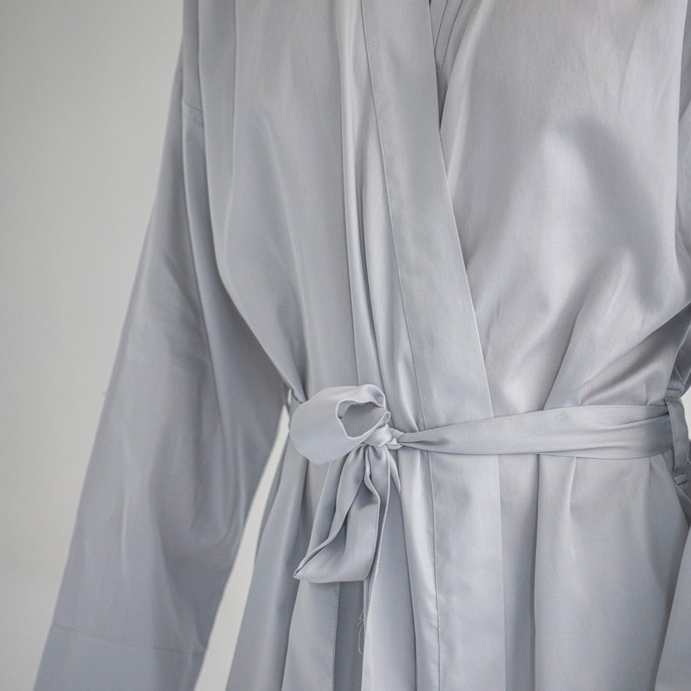 muski-bademantil-sivi