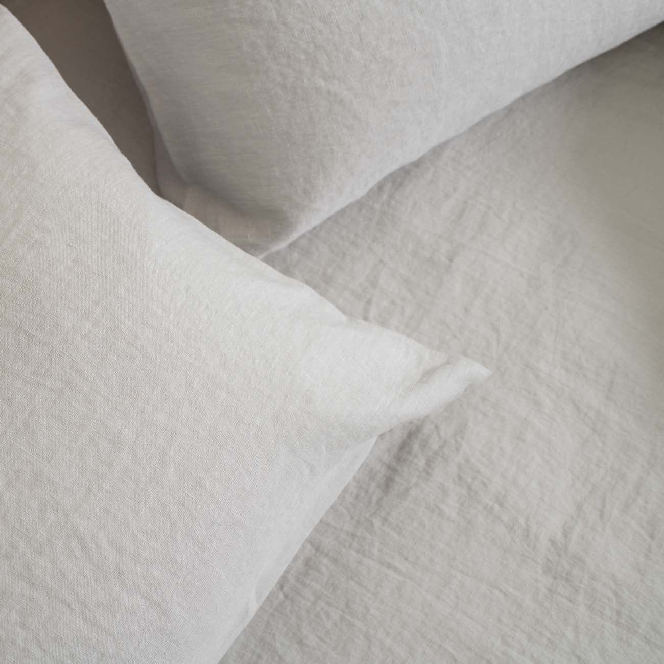 jastucnica-lanena-siva