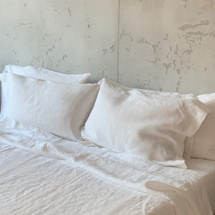 jastucnica-od-lana-bela