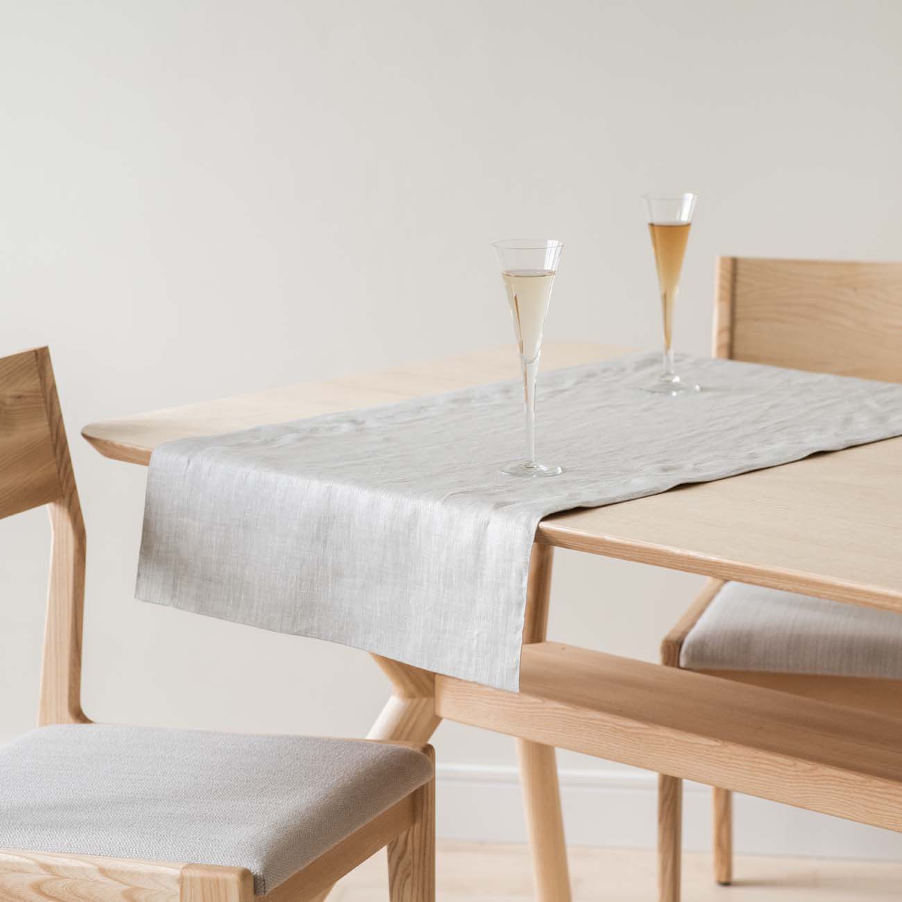 dekorativni-nadstolnjaci-lan-krem