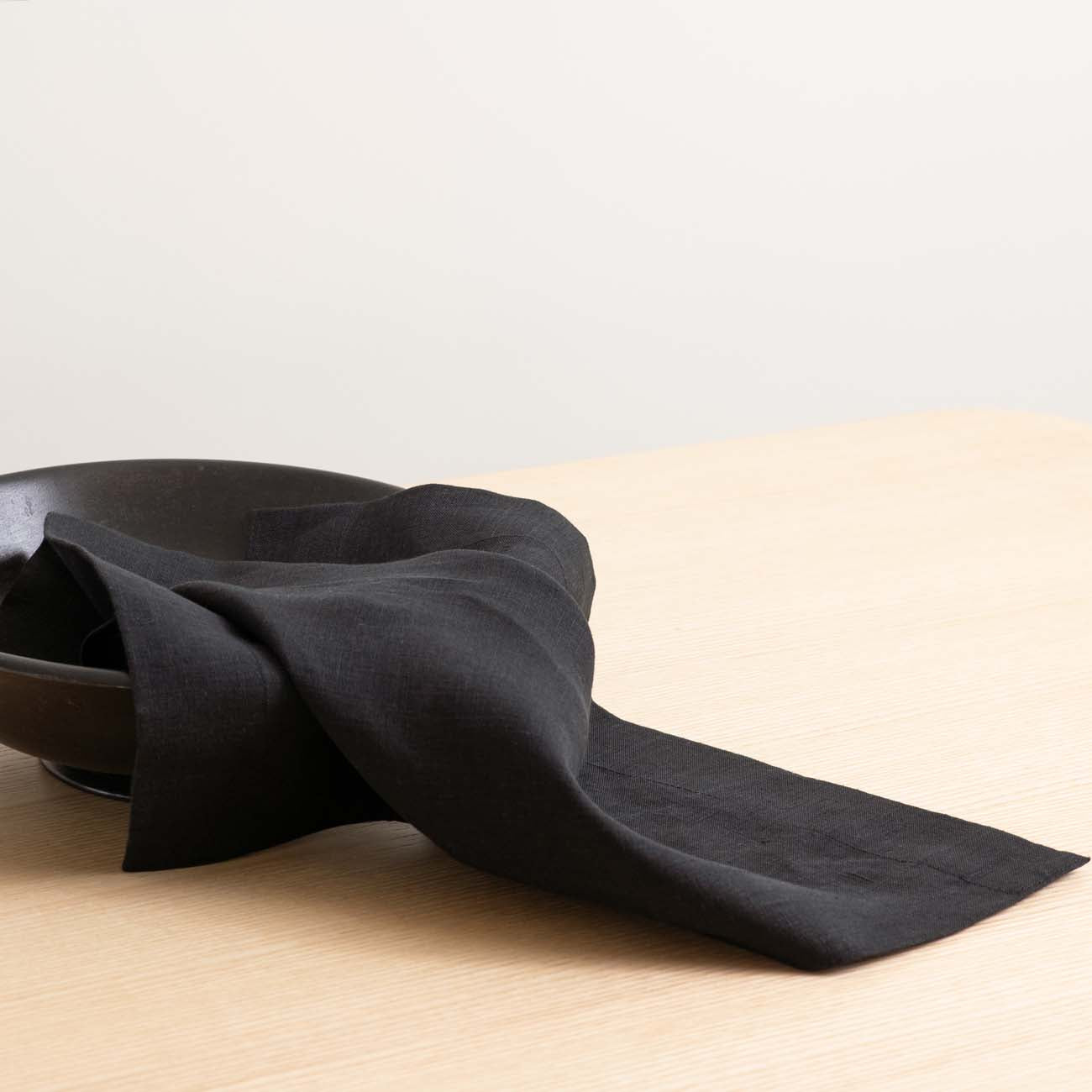 salvete-od-lana-crne-50x50cm