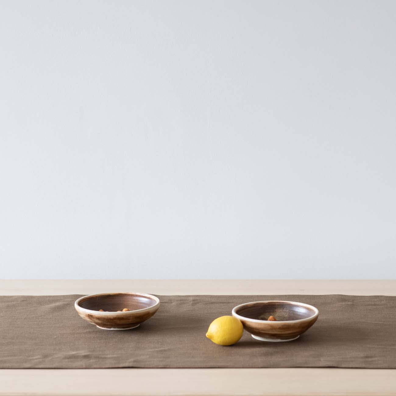 dekorativni-nadstolnjaci-lan-braon